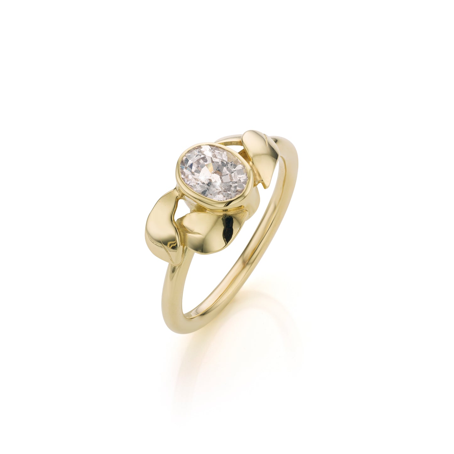 Leaf Elegance met roze korund